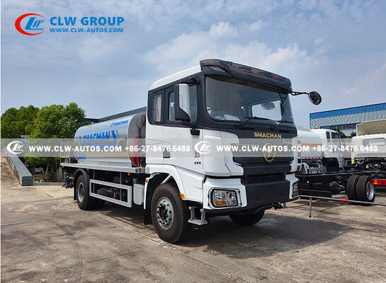 SHACMAN X3000 10m³ Asphalt Distributor Truck Precise Asphalt Spreading For Road Maintenance