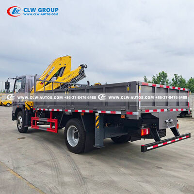 Sinotruk HOWO 4x2 5-Ton Knuckle Boom Crane Truck with 360° Rotation and 4.5m Cargo Box for Algeria