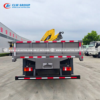Sinotruk HOWO 4x2 5-Ton Knuckle Boom Crane Truck with 360° Rotation and 4.5m Cargo Box for Algeria