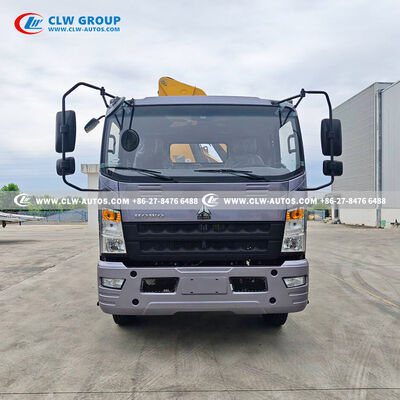 Sinotruk HOWO 4x2 5-Ton Knuckle Boom Crane Truck with 360° Rotation and 4.5m Cargo Box for Algeria