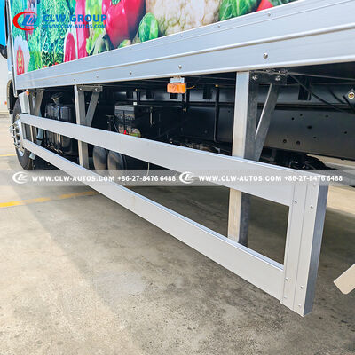 I-SUZU 10Ton Refrigerated Truck with 2000KG Hydraulic Tailgate