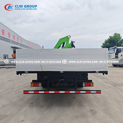 ISUZU 700P 5-Ton Crane Truck with Aluminum Alloy Cargo Box, Liquid Fuel Engine Heating & 10-Ton Tow Hook for Russian Market