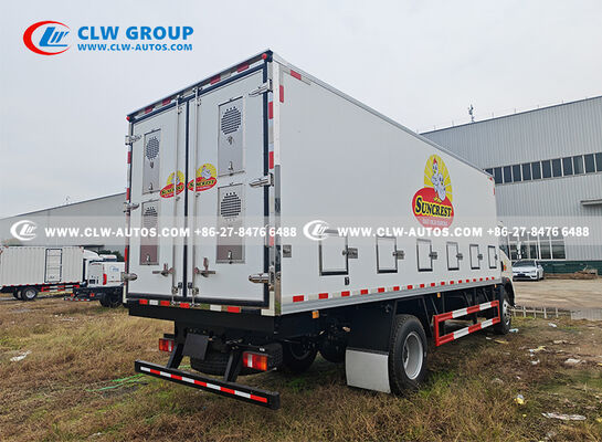 HOWO 40,000-60,000pcs Capacity Day Old Chick Transport Truck with Constant Temperature Control and Multi-layer Stainless Steel Shelves