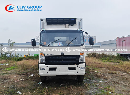 HOWO 40,000-60,000pcs Capacity Day Old Chick Transport Truck with Constant Temperature Control and Multi-layer Stainless Steel Shelves