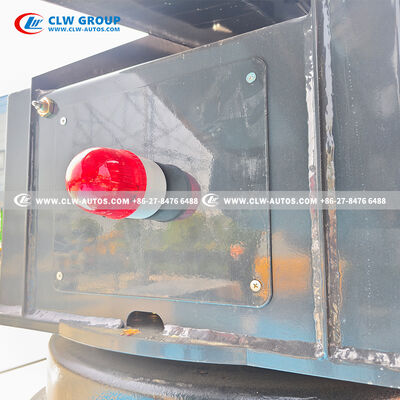 ISUZU 4x2 30-Meter Aerial Work Platform with 200kg Stainless Steel Bucket and Telescopic Manlift
