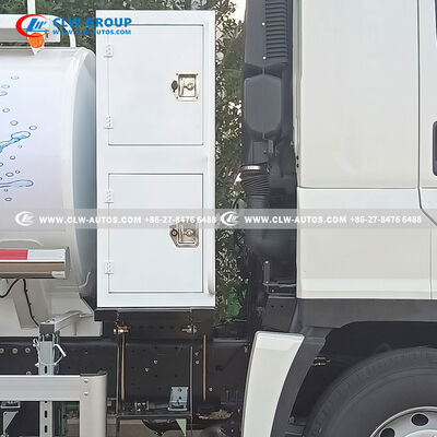 ISUZU FTR 10CBM Fire Cannon Water Sprinkler Truck with 205HP Euro 4/6 Engine and Roof-Mounted Fire Monitor