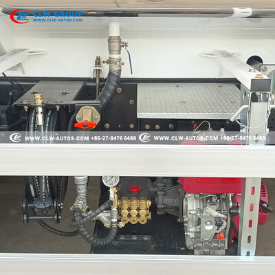 ISUZU FTR 10CBM Fire Cannon Water Sprinkler Truck with 205HP Euro 4/6 Engine and Roof-Mounted Fire Monitor